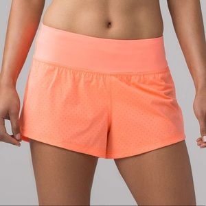 Lululemon Final Lap Short 2.5”